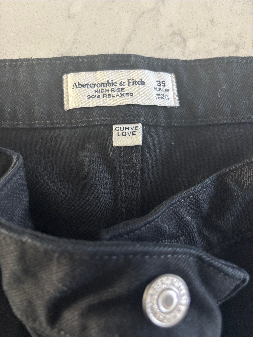 Abercrombie & Fitch Curve Love High-Rise Wide Leg Jeans - Black